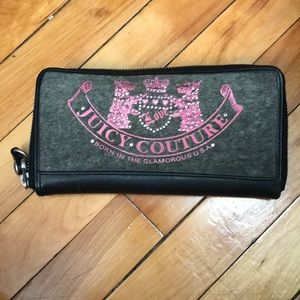 Juicy Couture zip wallet